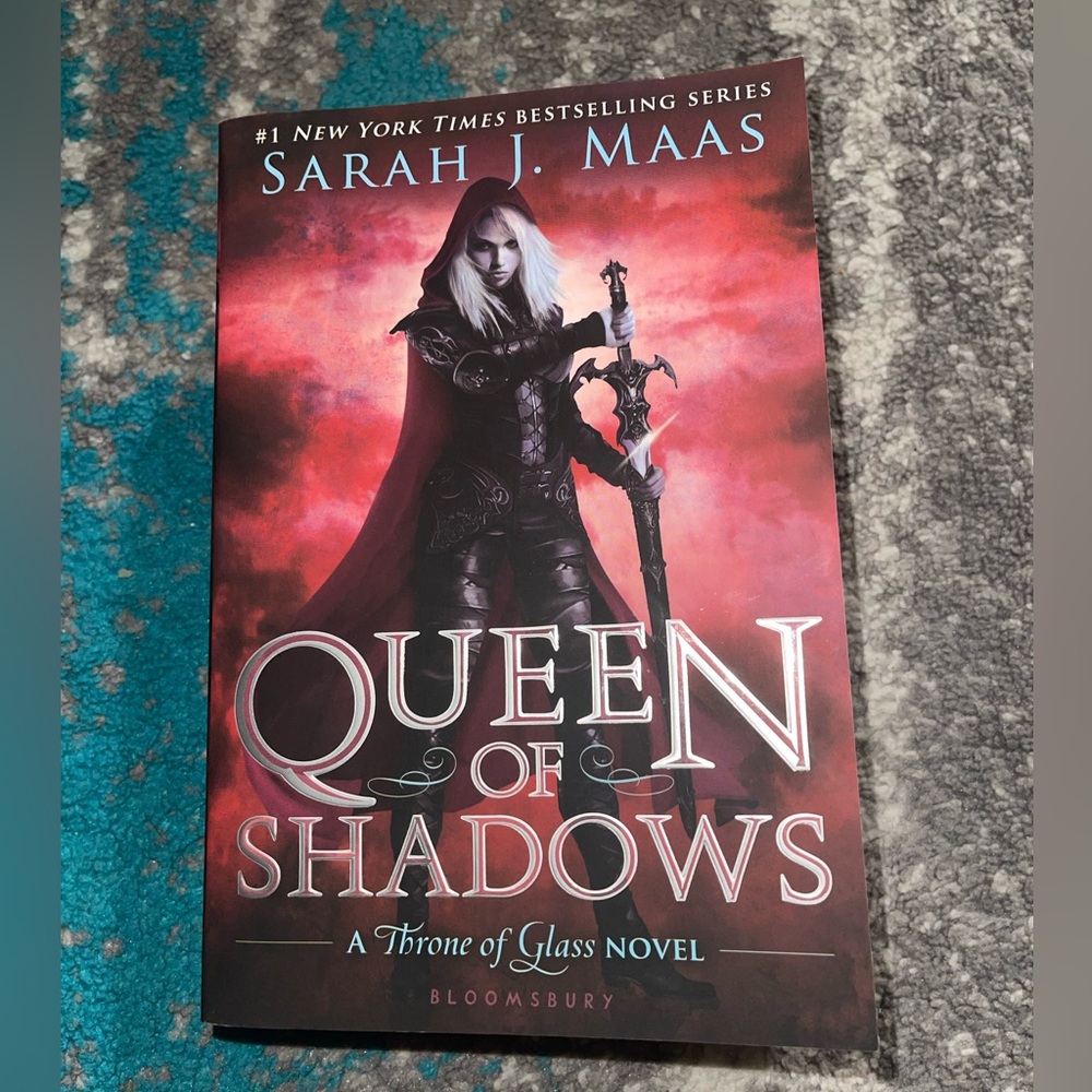 Queen of Shadows Book by Sarah J. Maas